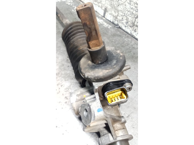 Recambio de cremallera direccion para renault clio ii (bb_, cb_) 1.5 dci (b/cb07) referencia OEM IAM 7700437052  ELECTRICA