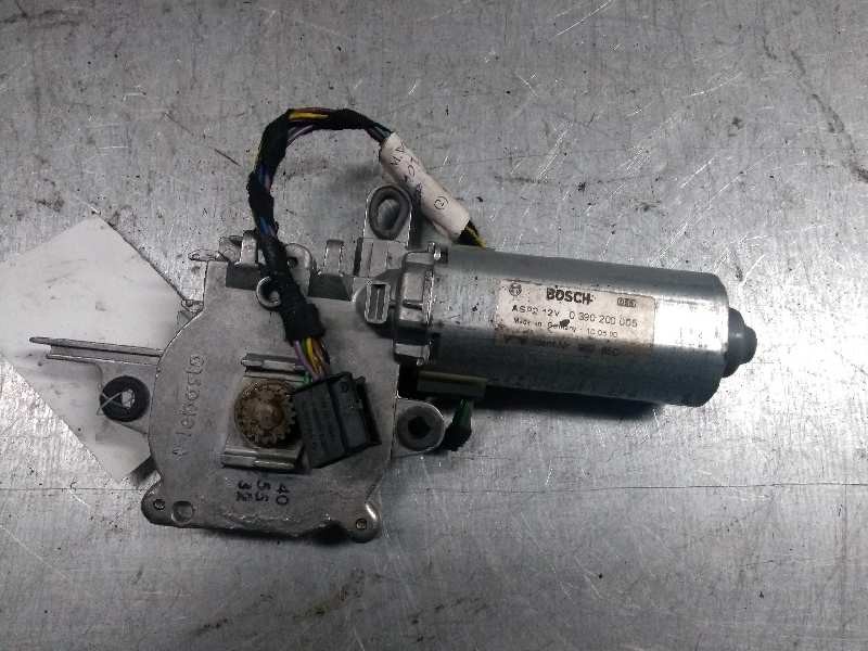 Recambio de motor limpia trasero para mercedes clase s (w220) berlina 320 cdi (220.026) referencia OEM IAM 0390200005 902850 