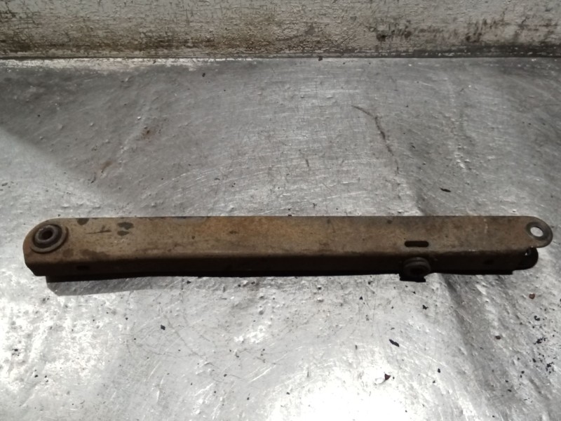 Recambio de brazo suspension inferior trasero derecho para ford mondeo i turnier (bnp) 1.8 td referencia OEM IAM   ANTERIOR