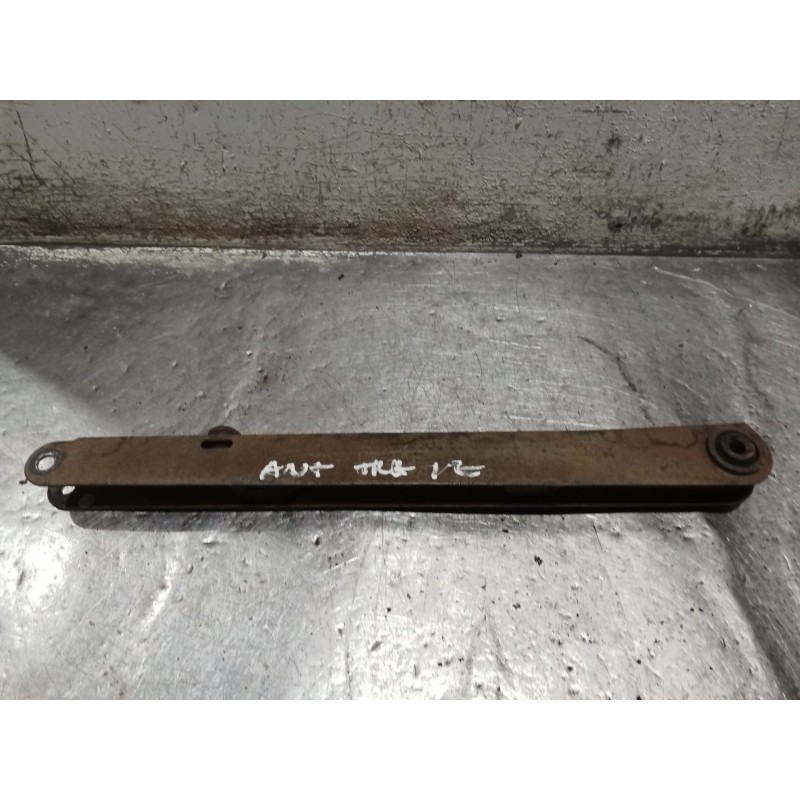 Recambio de brazo suspension inferior trasero izquierdo para ford mondeo i turnier (bnp) 1.8 td referencia OEM IAM   