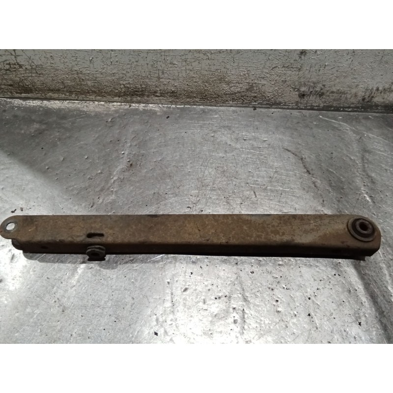 Recambio de brazo suspension inferior trasero izquierdo para ford mondeo i turnier (bnp) 1.8 td referencia OEM IAM   