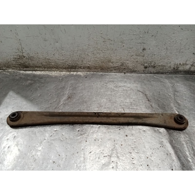 Recambio de brazo suspension superior trasero izquierdo para ford mondeo i turnier (bnp) 1.8 td referencia OEM IAM   POSTERIOR