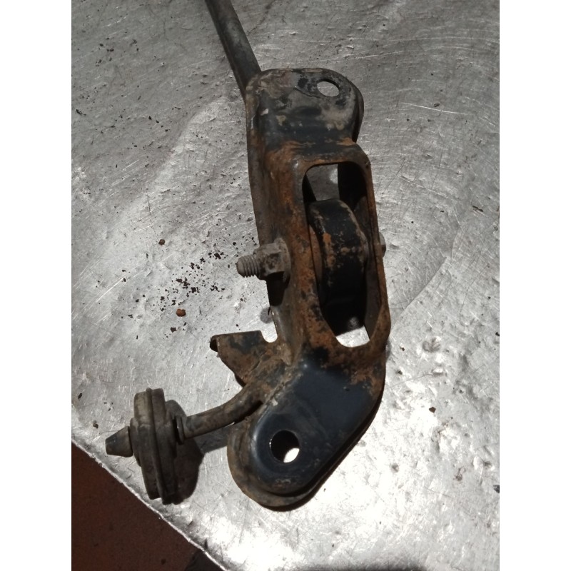 Recambio de brazo suspension inferior trasero derecho para ford mondeo i turnier (bnp) 1.8 td referencia OEM IAM   