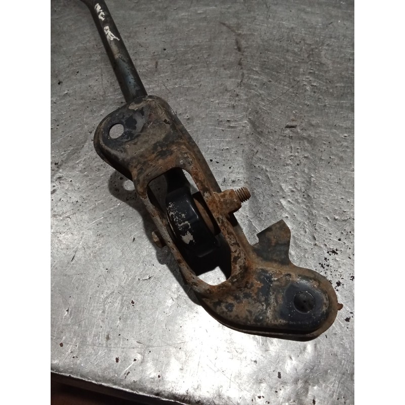 Recambio de brazo suspension inferior trasero derecho para ford mondeo i turnier (bnp) 1.8 td referencia OEM IAM   