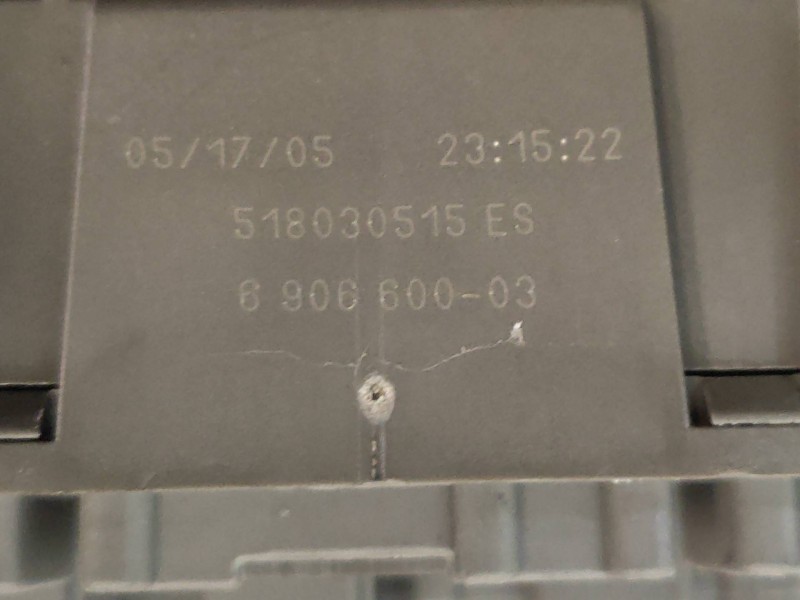 Recambio de caja reles / fusibles para mini cabrio (r52) cooper referencia OEM IAM 518030515 690660003 