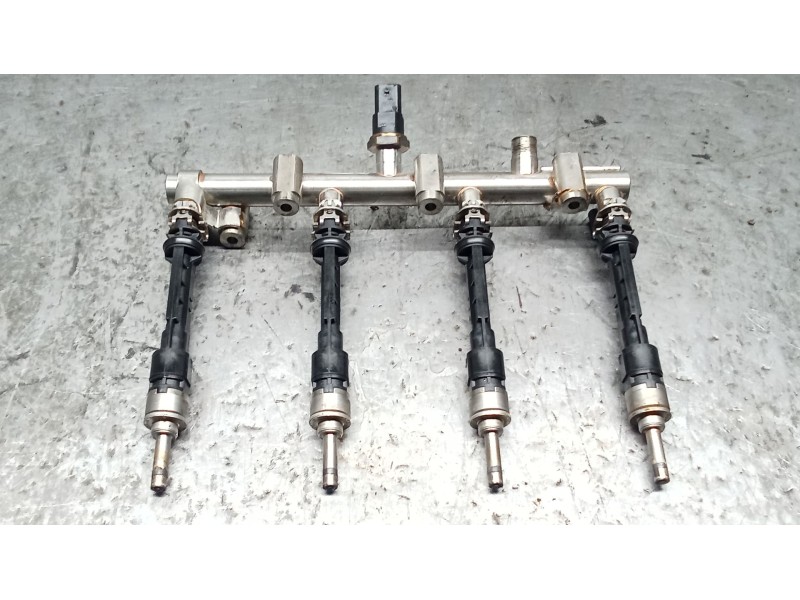 Recambio de rampa inyectora para dacia dokker furgoneta/monovolumen 1.3 tce 130 (fene) referencia OEM IAM 175220286R A2820704000