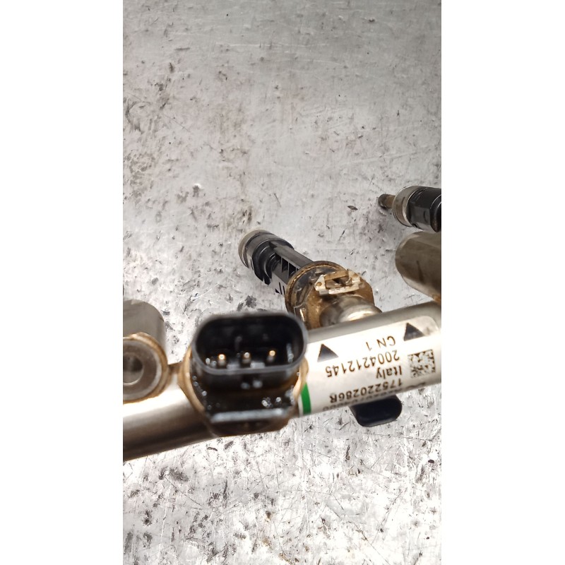 Recambio de rampa inyectora para dacia dokker furgoneta/monovolumen 1.3 tce 130 (fene) referencia OEM IAM 175220286R A2820704000