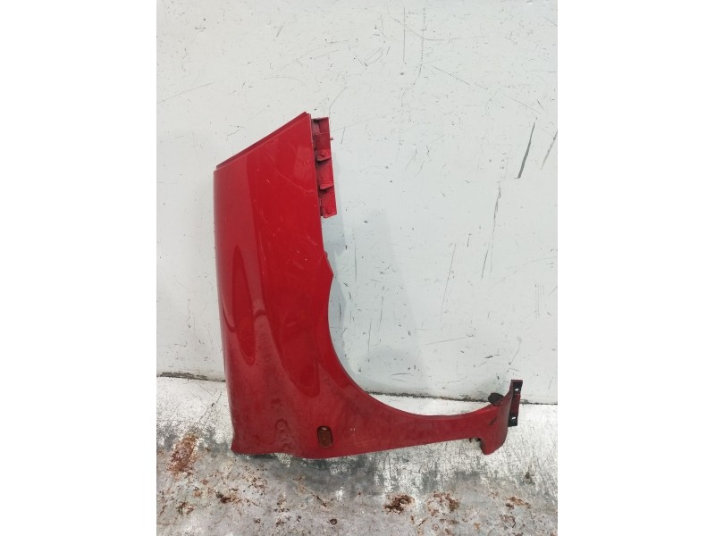 Recambio de aleta delantera derecha para renault clio ii (bb_, cb_) 1.5 dci (b/cb07) referencia OEM IAM  VER FOTOS 