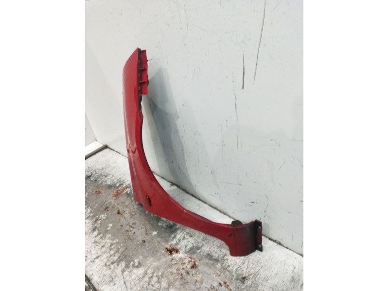 Recambio de aleta delantera derecha para renault clio ii (bb_, cb_) 1.5 dci (b/cb07) referencia OEM IAM  VER FOTOS 