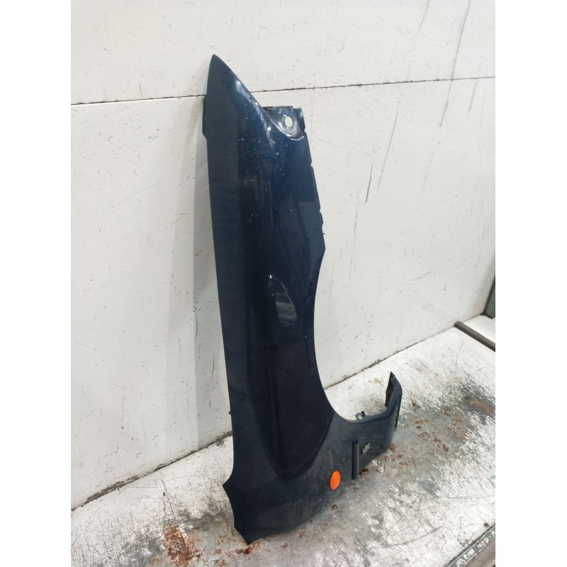 Recambio de aleta delantera derecha para ford mondeo i turnier (bnp) 1.8 td referencia OEM IAM   