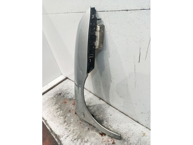 Recambio de aleta delantera derecha para citroën xsara (n1) 2.0 hdi 90 referencia OEM IAM   