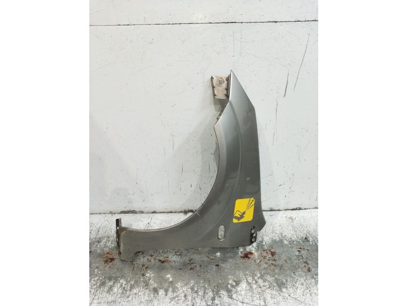 Recambio de aleta delantera izquierda para ford fiesta v (jh_, jd_) 1.4 tdci referencia OEM IAM   