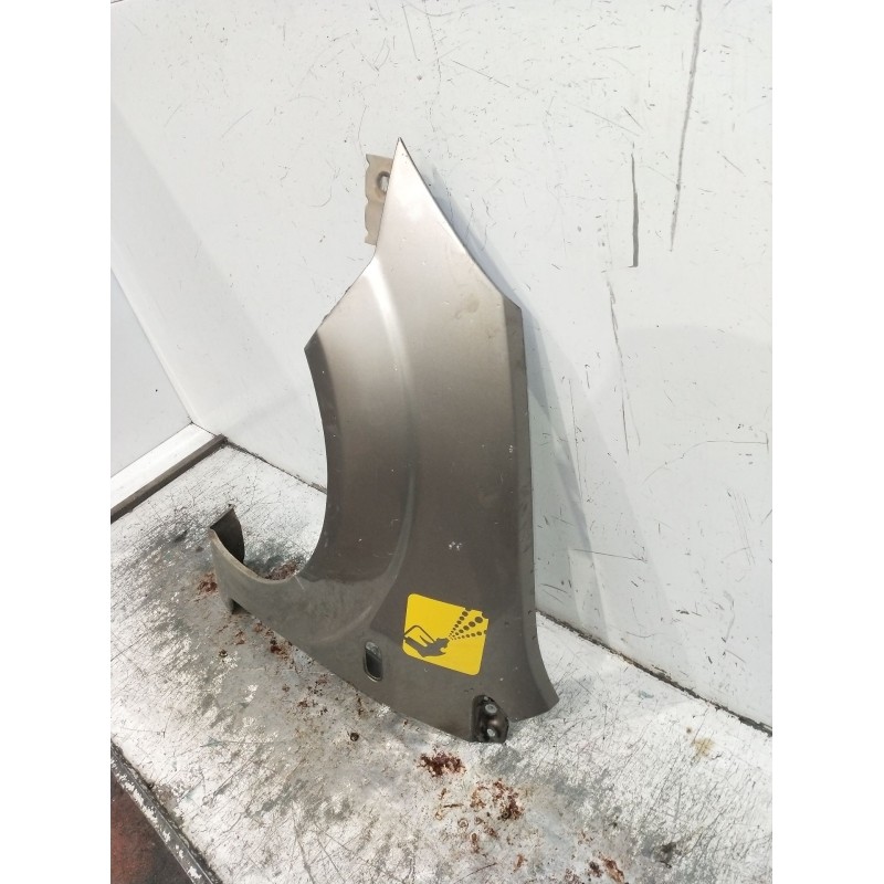 Recambio de aleta delantera izquierda para ford fiesta v (jh_, jd_) 1.4 tdci referencia OEM IAM   