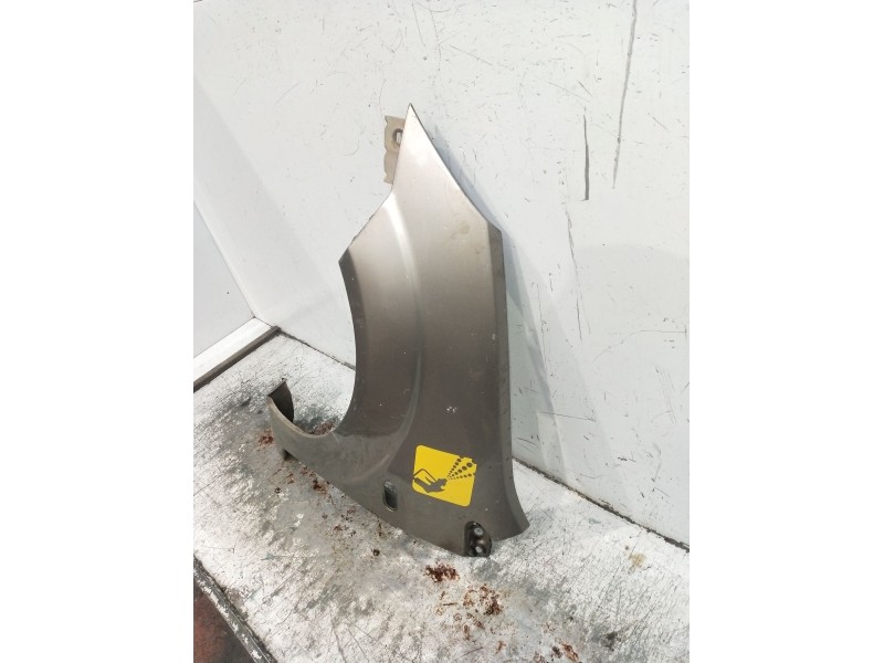 Recambio de aleta delantera izquierda para ford fiesta v (jh_, jd_) 1.4 tdci referencia OEM IAM   