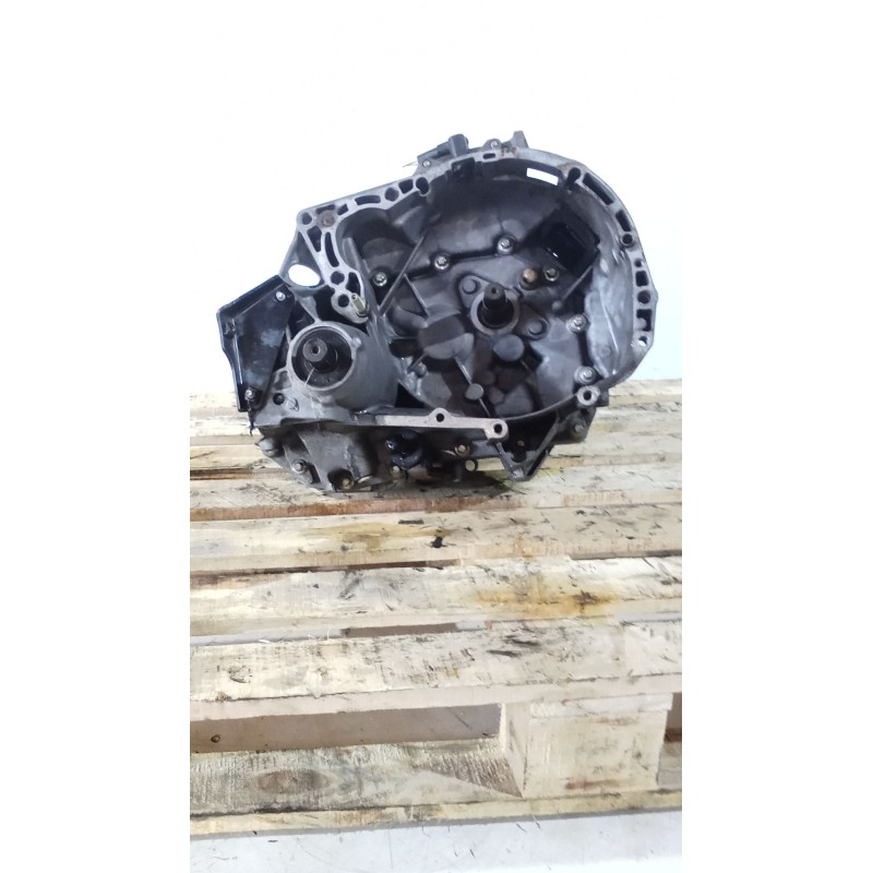 Recambio de caja cambios para renault clio ii (bb_, cb_) 1.5 dci (b/cb07) referencia OEM IAM JB3980 5V C136455