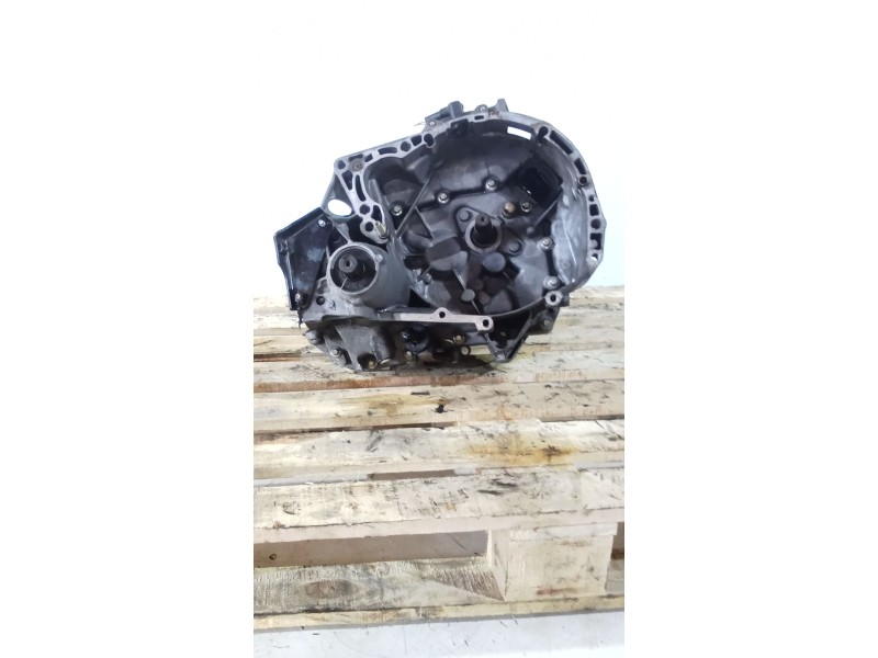 Recambio de caja cambios para renault clio ii (bb_, cb_) 1.5 dci (b/cb07) referencia OEM IAM JB3980 5V C136455