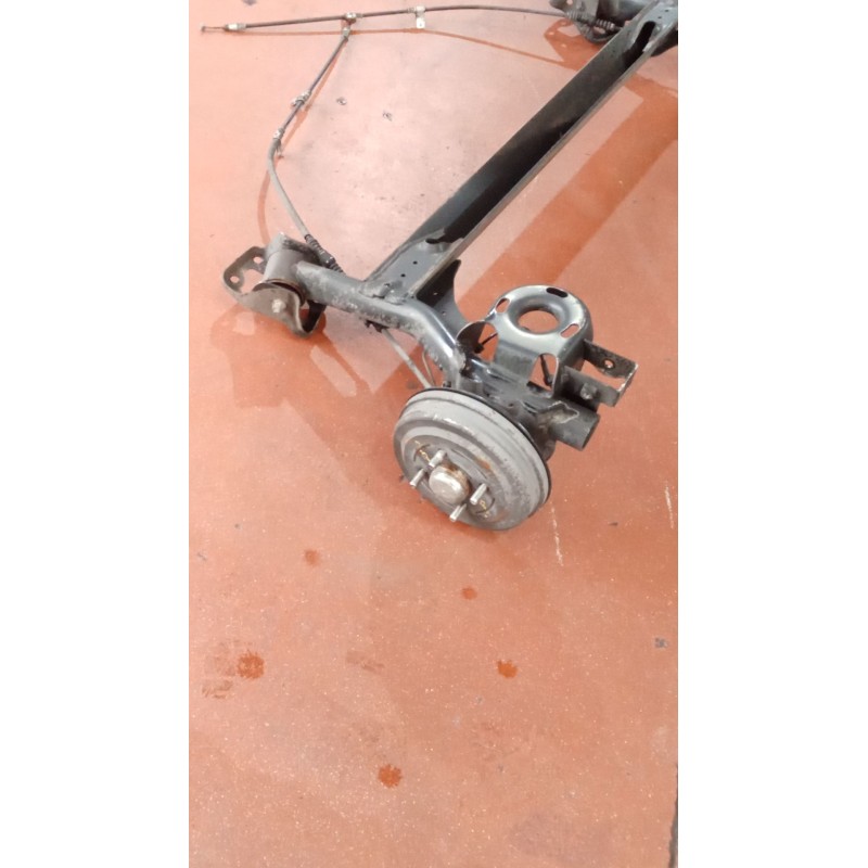 Recambio de puente trasero para chevrolet aveo / kalos hatchback (t200) 1.4 16v referencia OEM IAM TAMBOR/ABS  