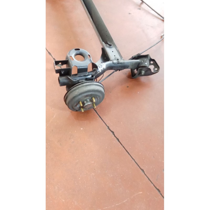 Recambio de puente trasero para chevrolet aveo / kalos hatchback (t200) 1.4 16v referencia OEM IAM TAMBOR/ABS  