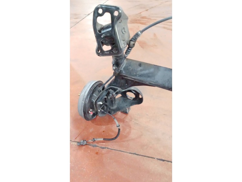 Recambio de puente trasero para chevrolet aveo / kalos hatchback (t200) 1.4 16v referencia OEM IAM TAMBOR/ABS  