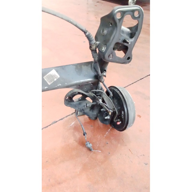 Recambio de puente trasero para chevrolet aveo / kalos hatchback (t200) 1.4 16v referencia OEM IAM TAMBOR/ABS  