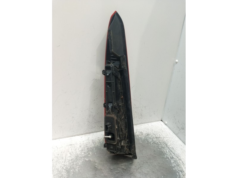 Recambio de piloto trasero derecho para ford fusion (ju_) 1.4 referencia OEM IAM   