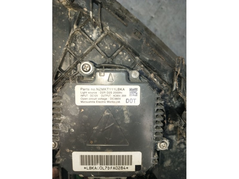 Recambio de faro derecho para mazda cx-7 (er) sportive referencia OEM IAM NZMKT111LBKA XENON PARA PULIR