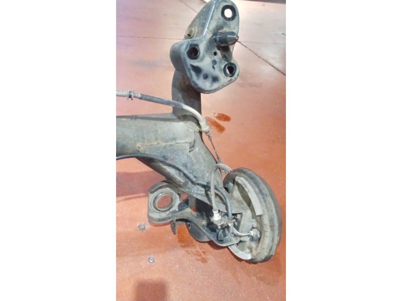 Recambio de puente trasero para ford fiesta v (jh_, jd_) 1.4 16v referencia OEM IAM TAMBOR/ABS  