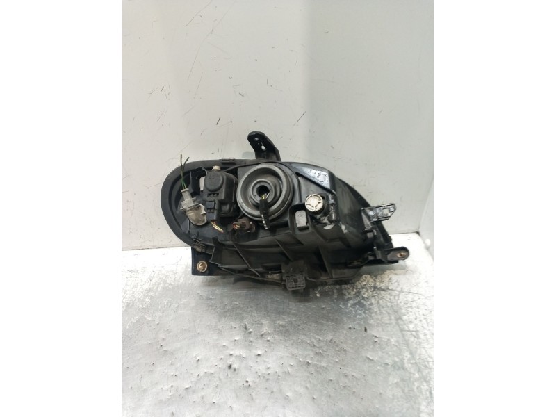 Recambio de faro izquierdo para citroën saxo (s0, s1) 1.5 d referencia OEM IAM   