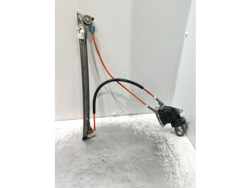 Recambio de elevalunas delantero derecho para citroën saxo (s0, s1) 1.5 d referencia OEM IAM 400672T7 3P 