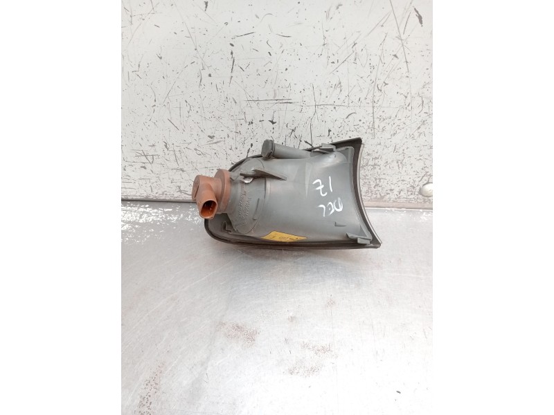 Recambio de piloto delantero izquierdo para bmw 3 compact (e46) 320 td referencia OEM IAM 0311330005 6924951 