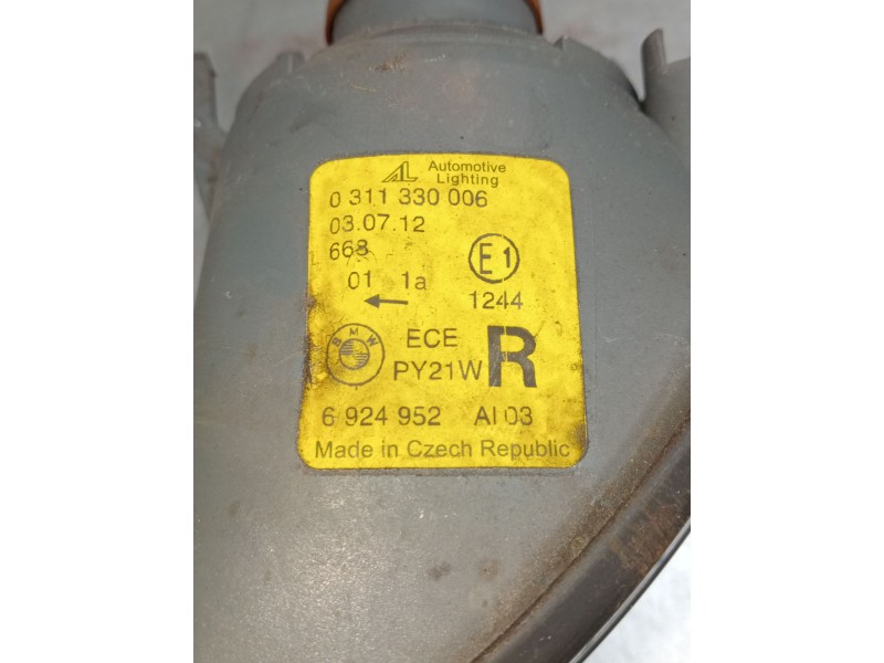 Recambio de piloto delantero derecho para bmw 3 compact (e46) 320 td referencia OEM IAM 0311330006 6924952 