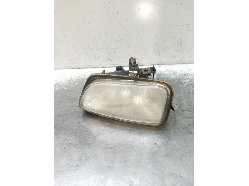Recambio de faro antiniebla izquierdo para citroën saxo (s0, s1) 1.5 d referencia OEM IAM   