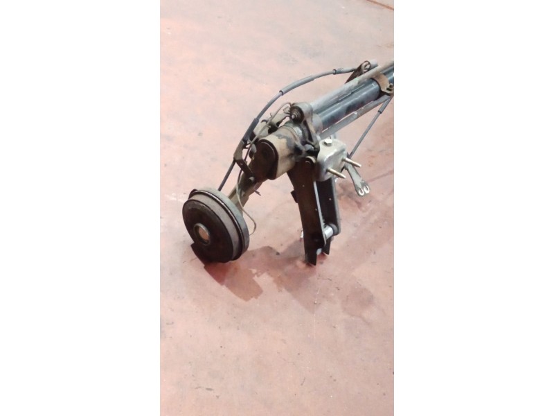 Recambio de puente trasero para peugeot 205 ii (20a/c) 1.7 diesel referencia OEM IAM TAMBOR  