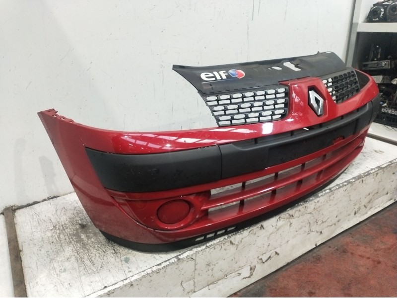 Recambio de paragolpes delantero para renault clio ii (bb_, cb_) 1.5 dci (b/cb07) referencia OEM IAM  VER FOTOS 