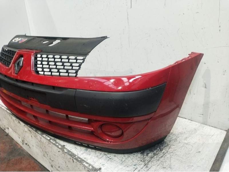 Recambio de paragolpes delantero para renault clio ii (bb_, cb_) 1.5 dci (b/cb07) referencia OEM IAM  VER FOTOS 