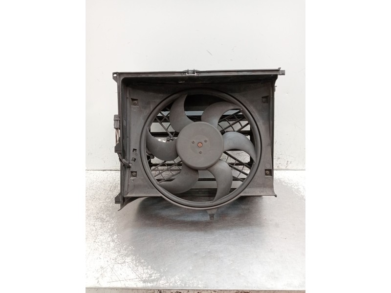 Recambio de electroventilador para bmw 3 compact (e46) 320 td referencia OEM IAM 69226701 1137328080 0130303933