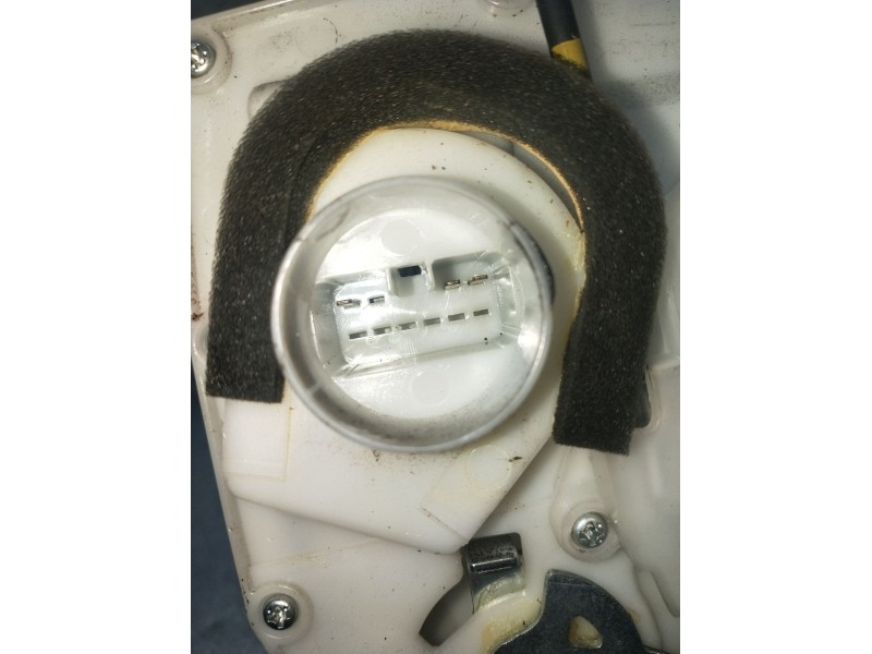 Recambio de motor cierre centralizado trasero derecho para suzuki swift berlina (mz) gl (5-ptas.) referencia OEM IAM  5P 