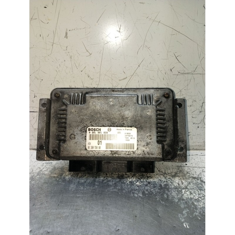 Recambio de centralita motor uce para citroën saxo (s0, s1) 1.5 d referencia OEM IAM 0281001839 9630059880 28FM0279