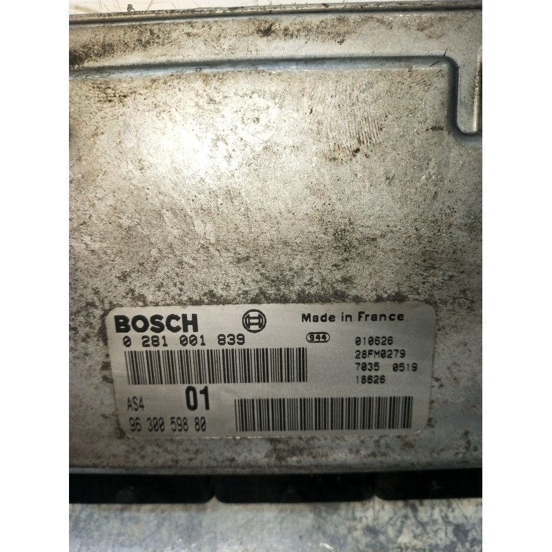 Recambio de centralita motor uce para citroën saxo (s0, s1) 1.5 d referencia OEM IAM 0281001839 9630059880 28FM0279