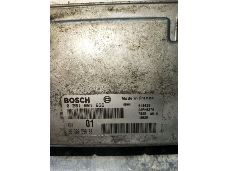 Recambio de centralita motor uce para citroën saxo (s0, s1) 1.5 d referencia OEM IAM 0281001839 9630059880 28FM0279