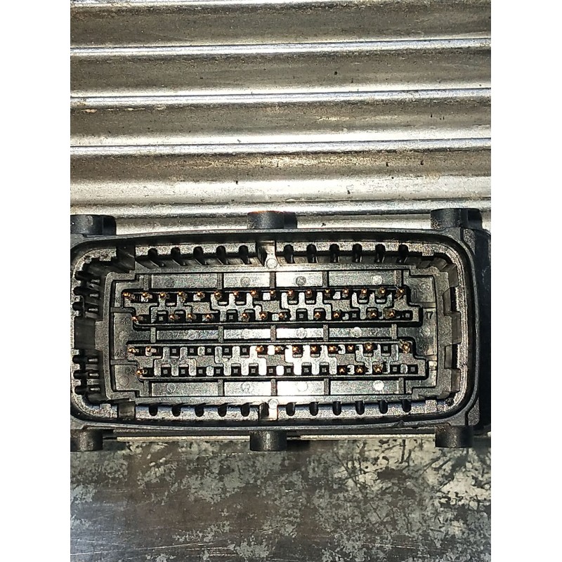 Recambio de centralita motor uce para chevrolet aveo / kalos hatchback (t200) 1.4 16v referencia OEM IAM 96436779  