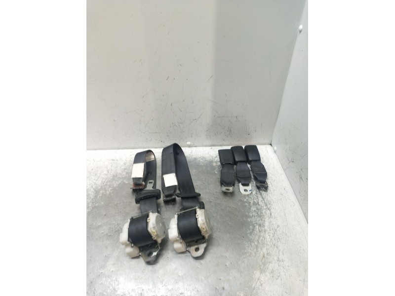 Recambio de juego cinturones trasero para suzuki swift berlina (mz) gl (5-ptas.) referencia OEM IAM  5P 