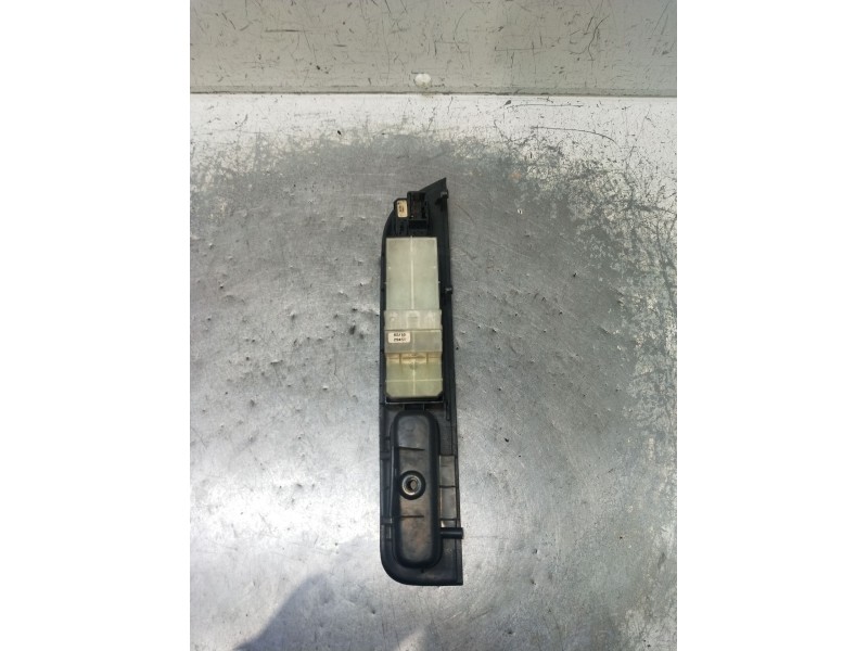 Recambio de mando elevalunas delantero izquierdo para suzuki swift berlina (mz) gl (5-ptas.) referencia OEM IAM  5P 