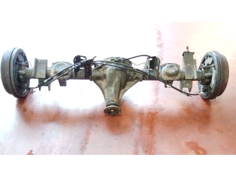 Recambio de puente trasero para nissan terrano ii (r20) 2.7 tdi 4wd referencia OEM IAM TAMBOR  