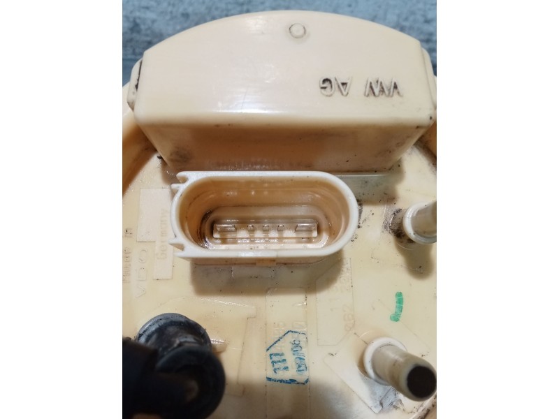 Recambio de bomba combustible para volkswagen touran (1t1) 2.0 tdi referencia OEM IAM ITO919050 A2C53071995 