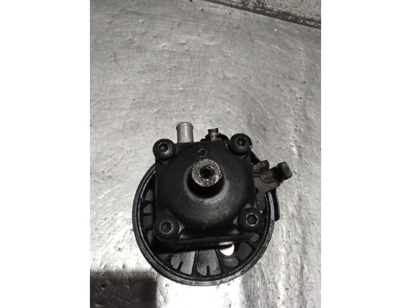 Recambio de bomba direccion para volvo s80 berlina 2.4 d referencia OEM IAM   