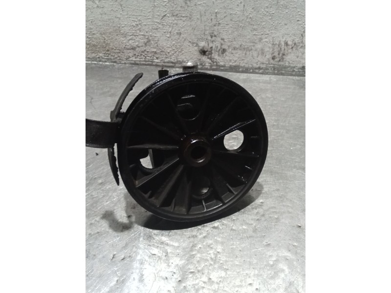 Recambio de bomba direccion para volvo s80 berlina 2.4 d referencia OEM IAM   