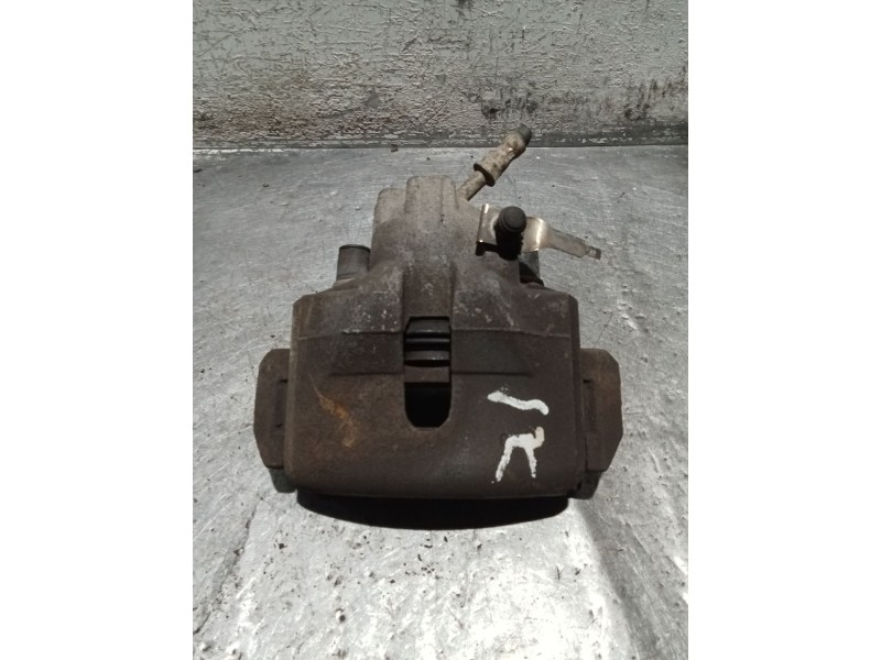Recambio de pinza freno delantera izquierda para ford mondeo i turnier (bnp) 1.8 td referencia OEM IAM   