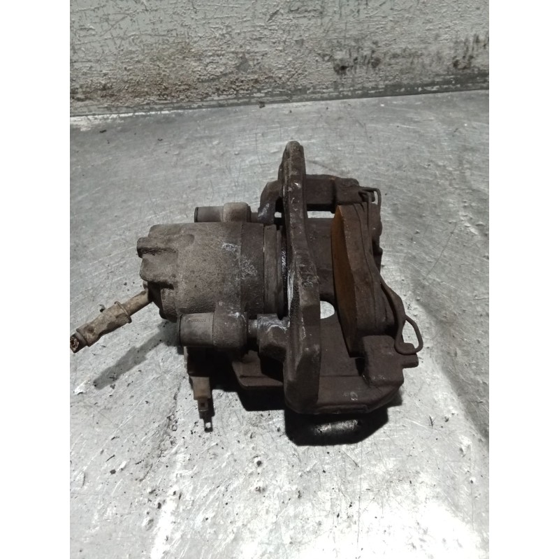 Recambio de pinza freno delantera izquierda para ford mondeo i turnier (bnp) 1.8 td referencia OEM IAM   