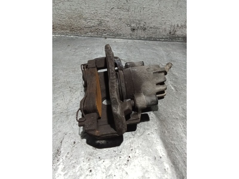 Recambio de pinza freno delantera izquierda para ford mondeo i turnier (bnp) 1.8 td referencia OEM IAM   